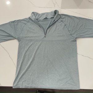 Lululemon Light Long sleeve Quarter Zip